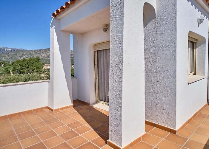Villa Almadrava